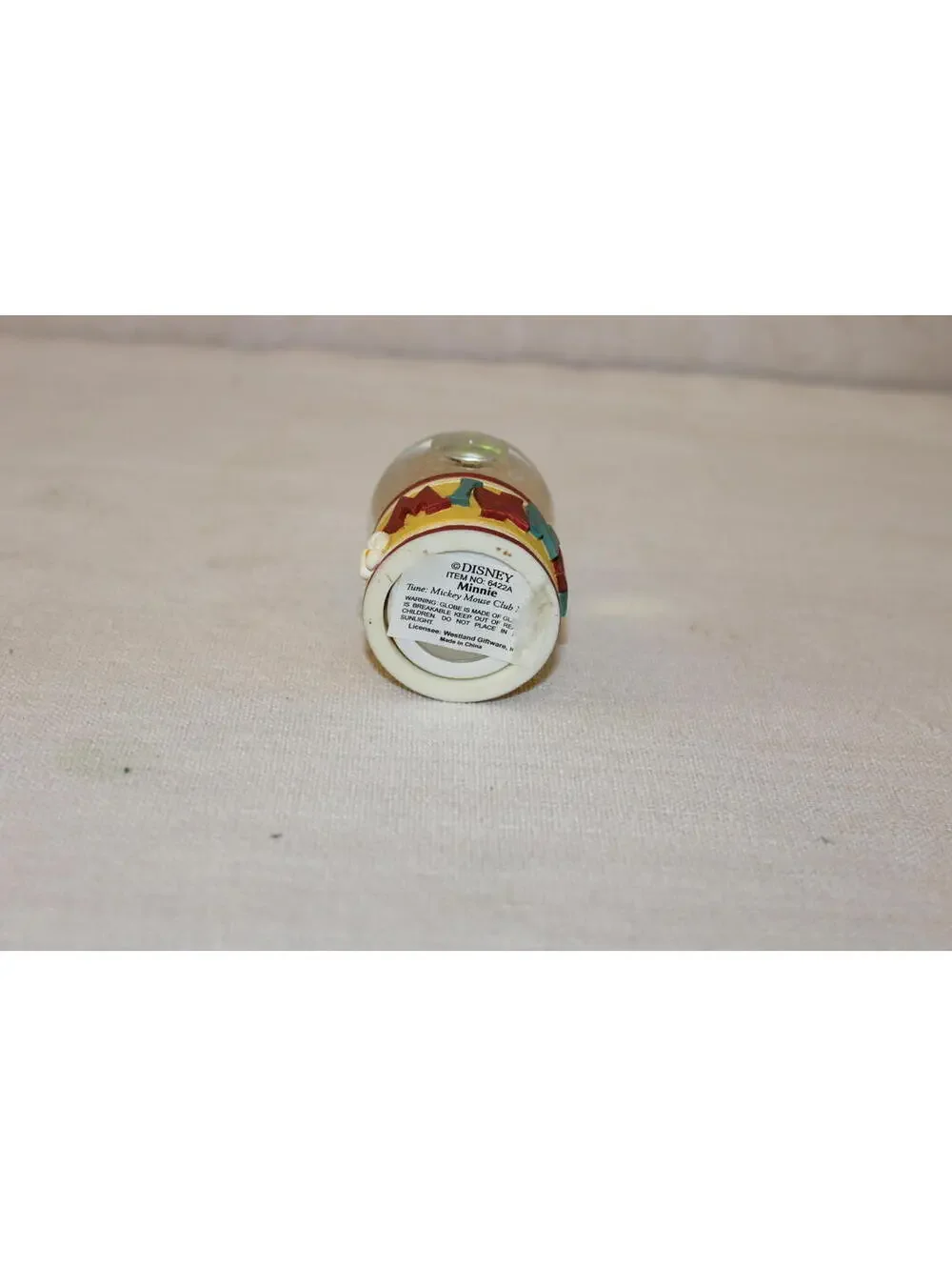 Disney Minnie Mouse Mini Snow Globe Figurine Small Glitter Globe - Picture 4 of 4